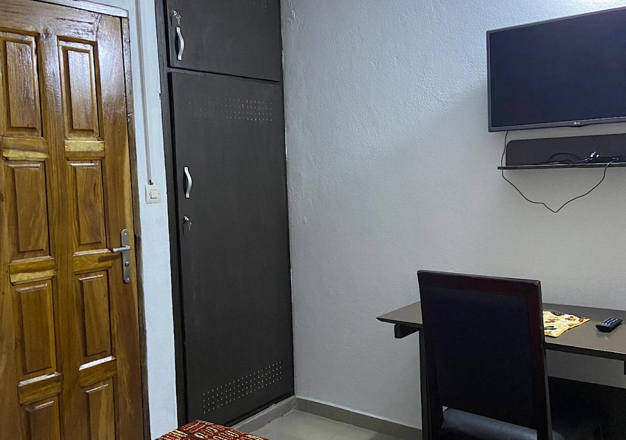 Villa Cb Abidjan Cameră foto