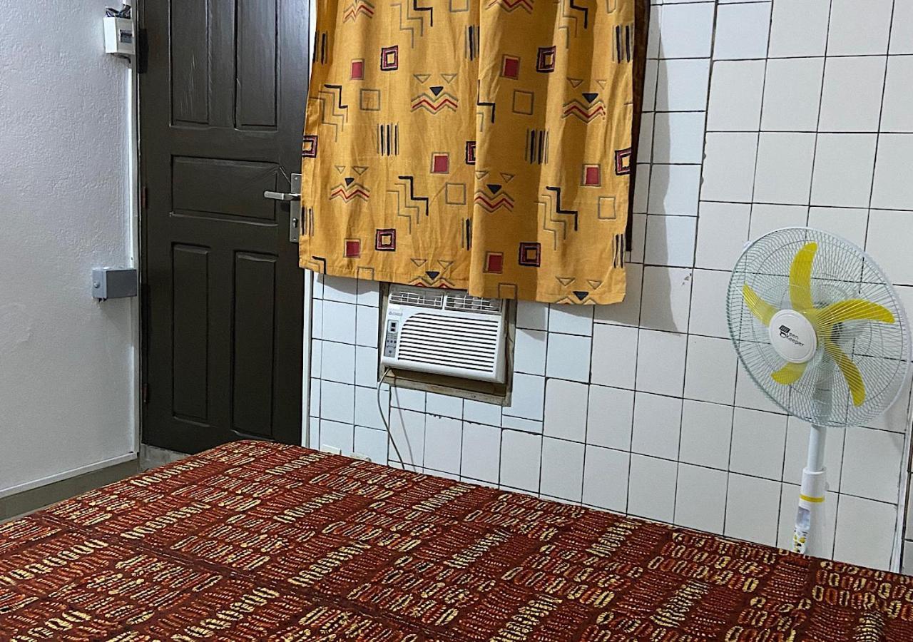Villa Cb Abidjan Cameră foto